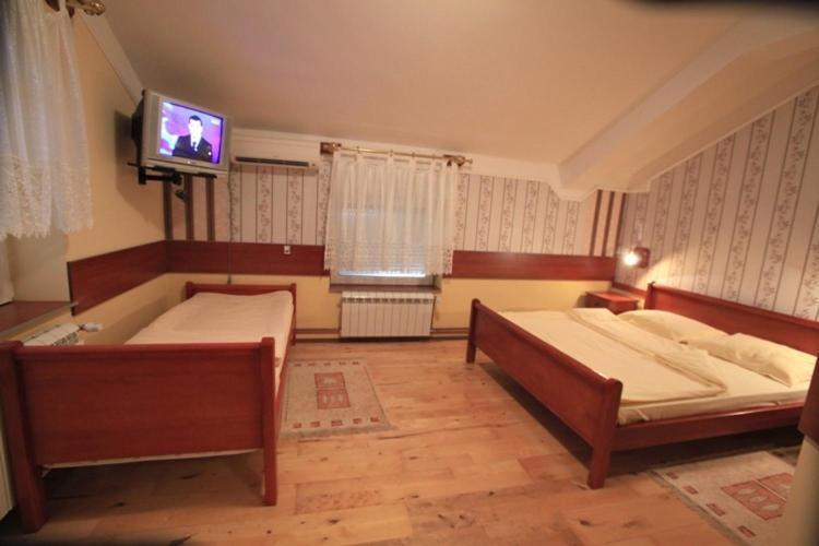 Hotel Dunav Sremski Karlovci Phòng bức ảnh