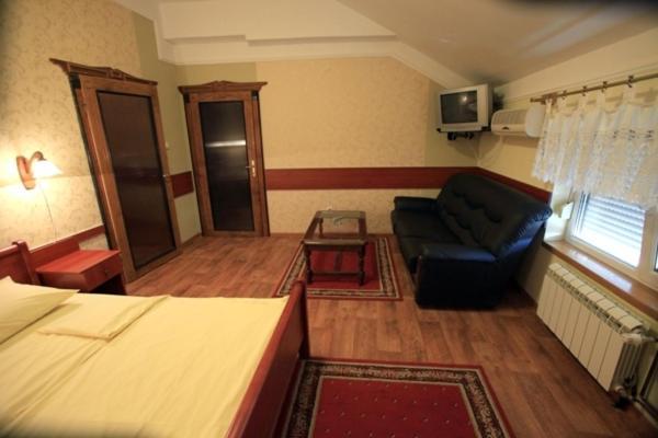 Hotel Dunav Sremski Karlovci Phòng bức ảnh